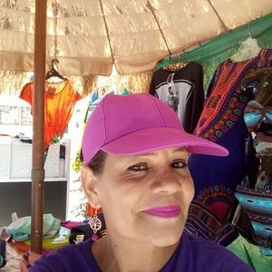 Meet your Posher, Rocio